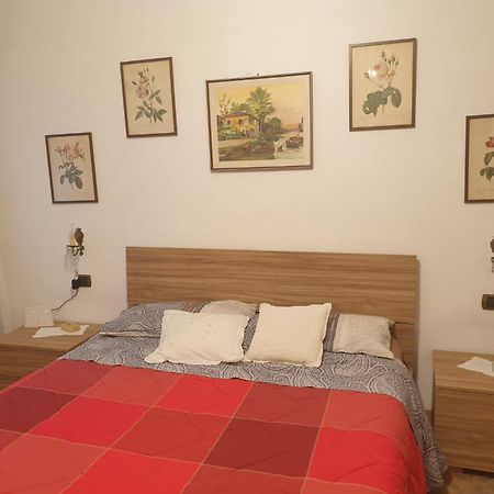 Casa Vacanze Alice E Arianna Cairo Montenotte Εξωτερικό φωτογραφία