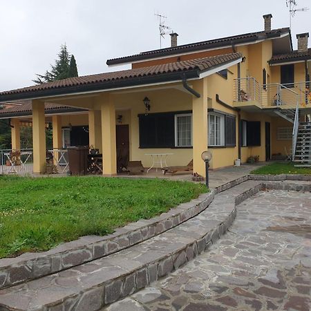 Casa Vacanze Alice E Arianna Cairo Montenotte Εξωτερικό φωτογραφία