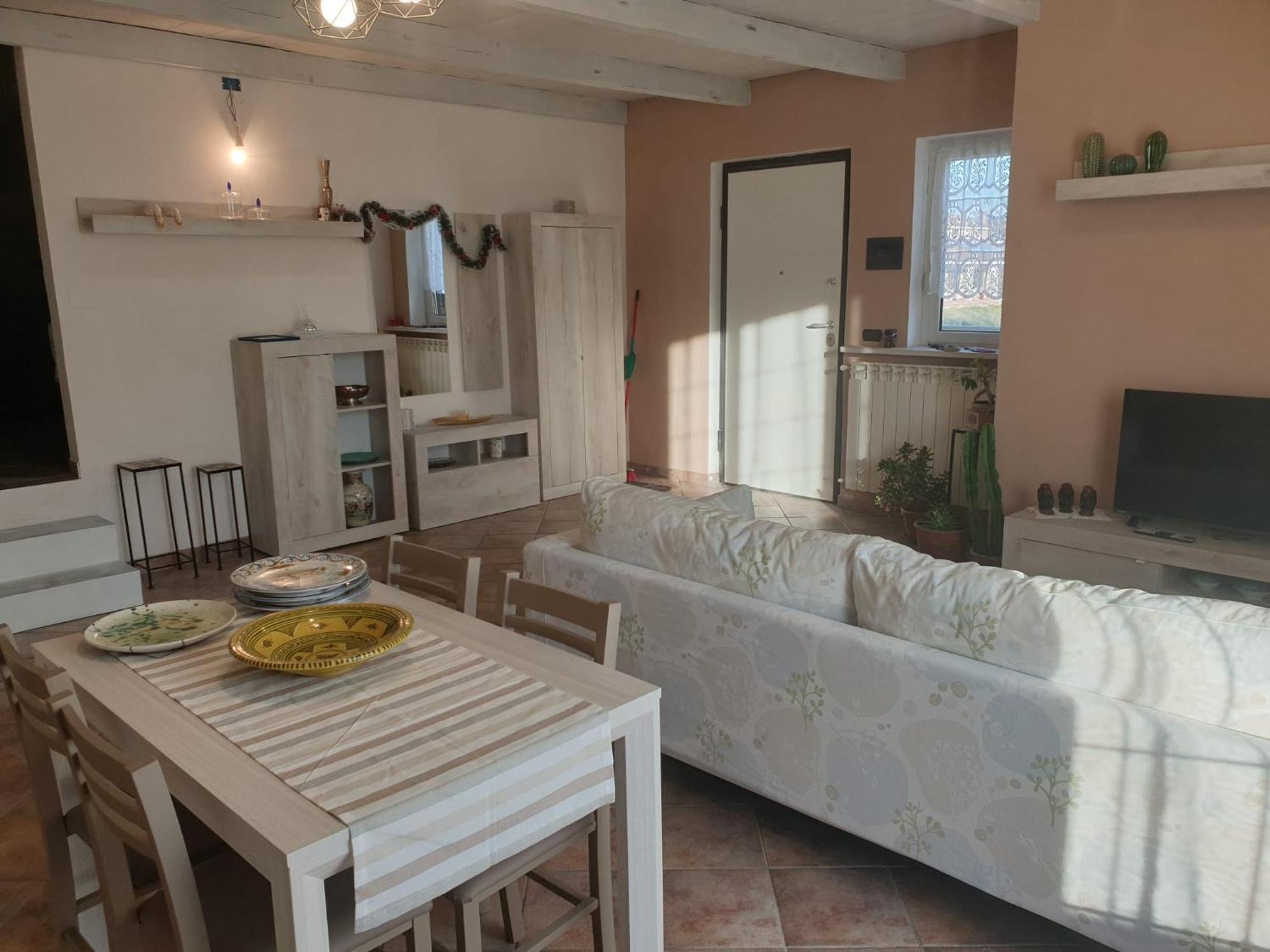 Casa Vacanze Alice E Arianna Cairo Montenotte Εξωτερικό φωτογραφία